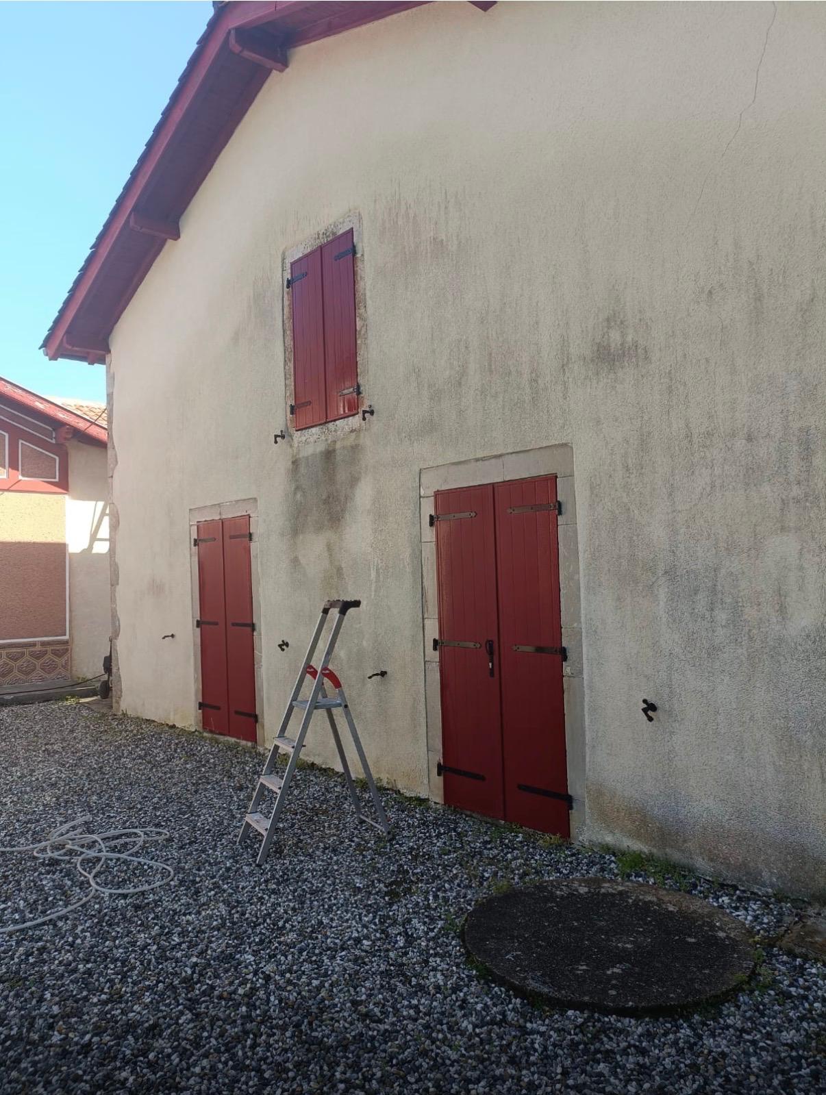Nettoyage et hydro de façade CTH Landes